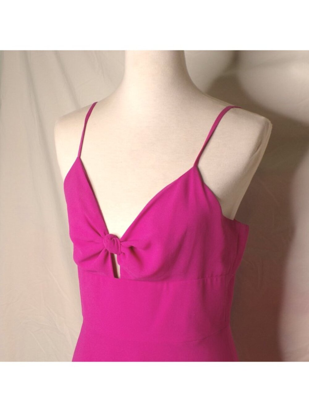 🆕DRESS THE POPULATION Cambria Twist Front Slit Gown Dress Fuchsia Medium 6-8 - Picture 6 of 9